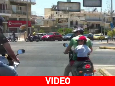 Έβαλε σε κίνδυνο τη ζωή του παιδιού του